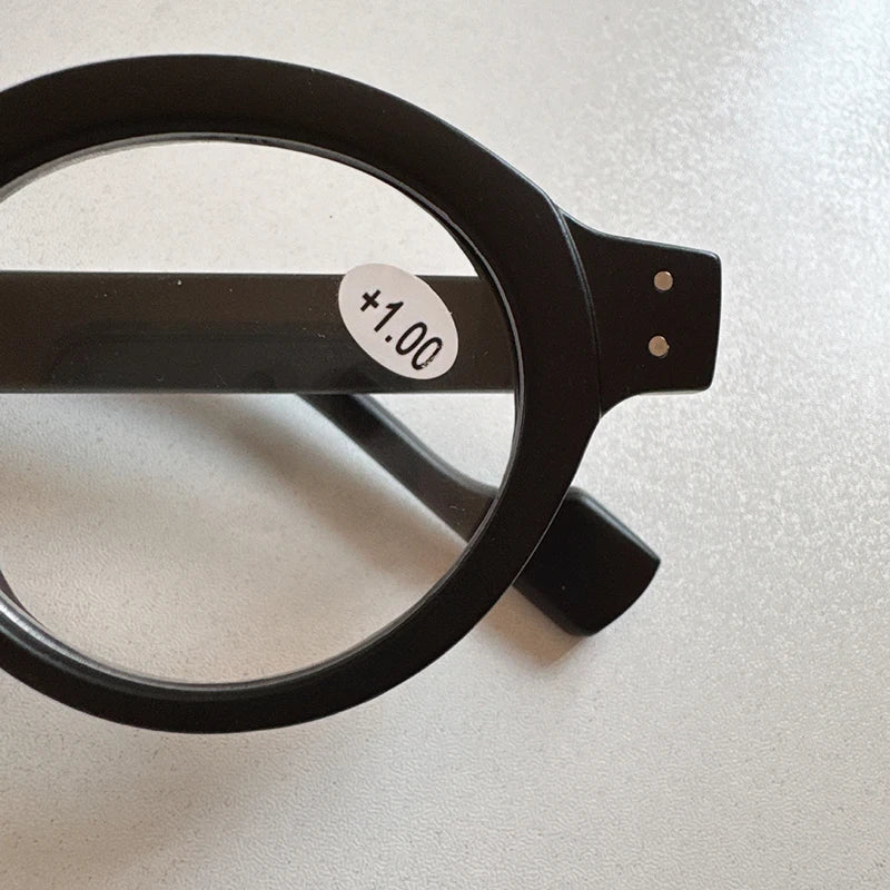 Reading Glasses Women Classic Vintage  Trendy Anti Blue Light Computer Eyewear Men Thick Round Frame Hyperopia Glasses Unisex